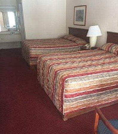 Econo Lodge Brunswick I-95 Екстер'єр фото